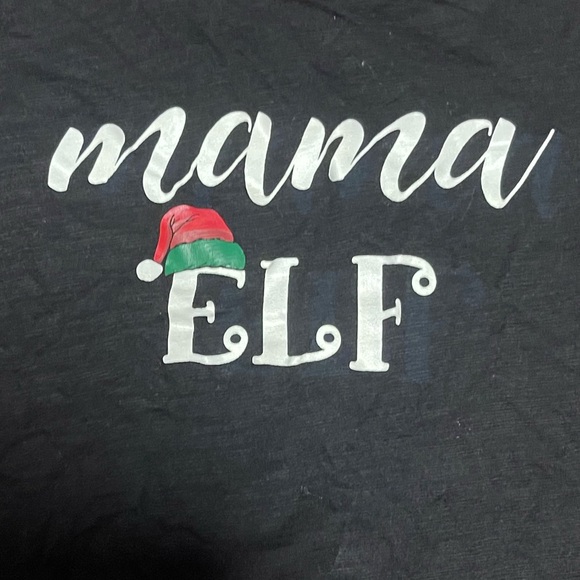 ⛄️CLEARANCE⛄️ Ricki’s Christmas shirt - Picture 3 of 6